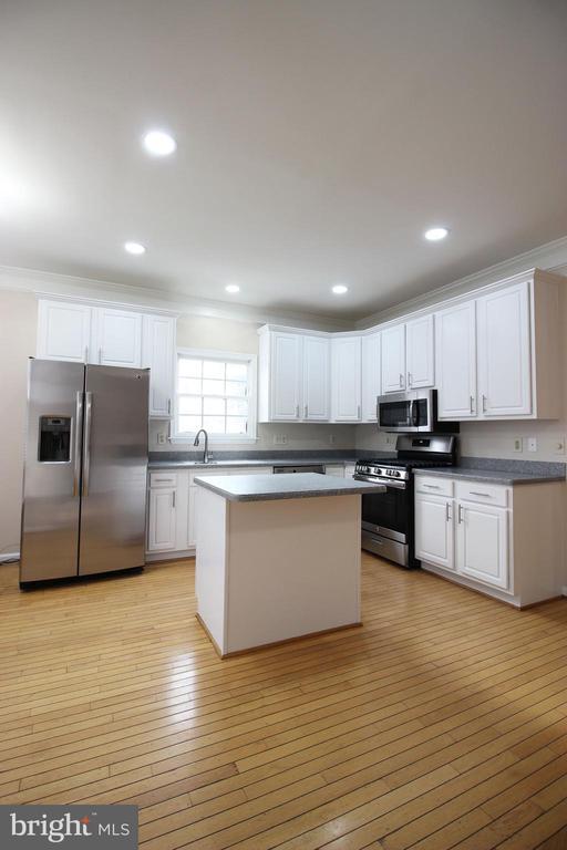 Photo - 243 Winter Walk Dr