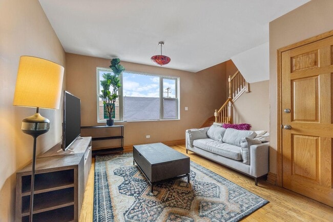 Photo - 1638 W Blackhawk St