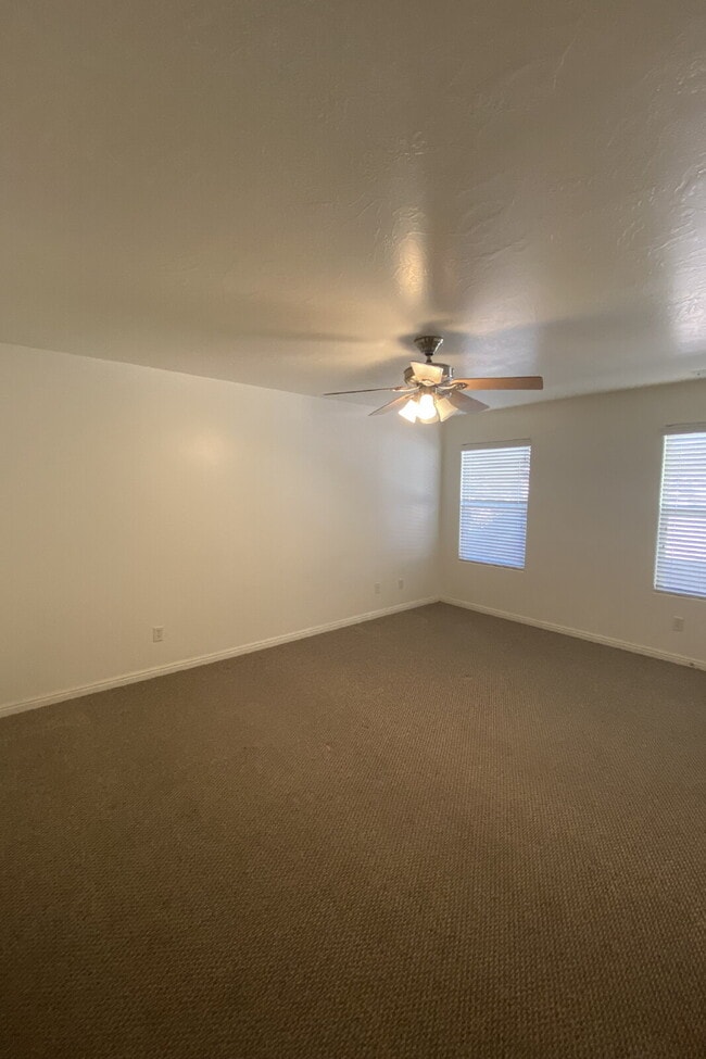 Photo - "Charming 2-Bed/2-Bath Townhouse in Prime Saint George Location with 1300 Sq Ft of Comfortable Li... Unit 3