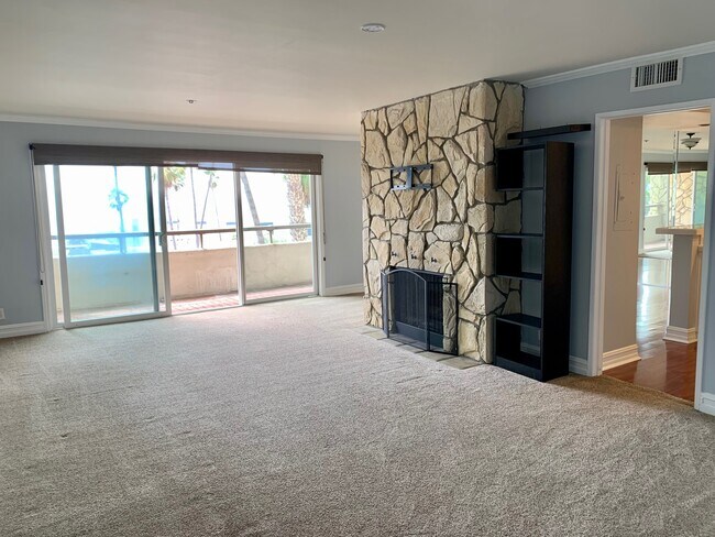 Living Room - 230 S Catalina Ave Condo Unit 311