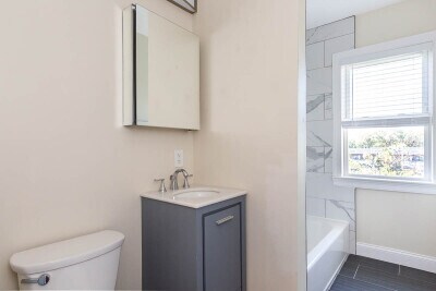 Photo - 745 Fellsway