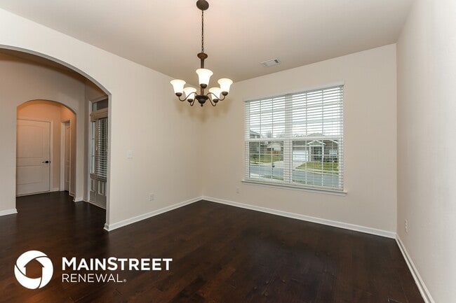 Photo - 577 Smoky Mountains Dr