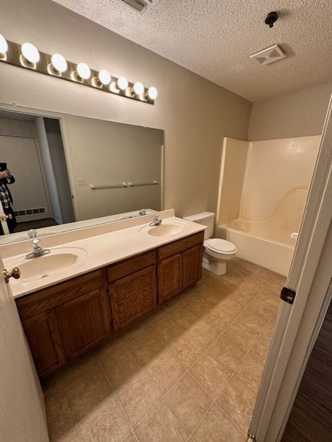 Photo - 217 Broad St