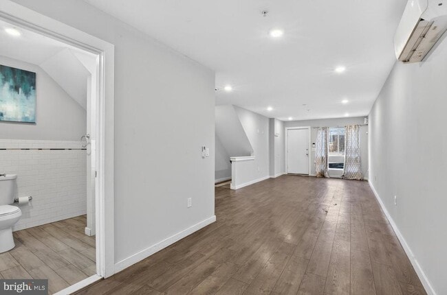 Photo - 1447 N 8th St