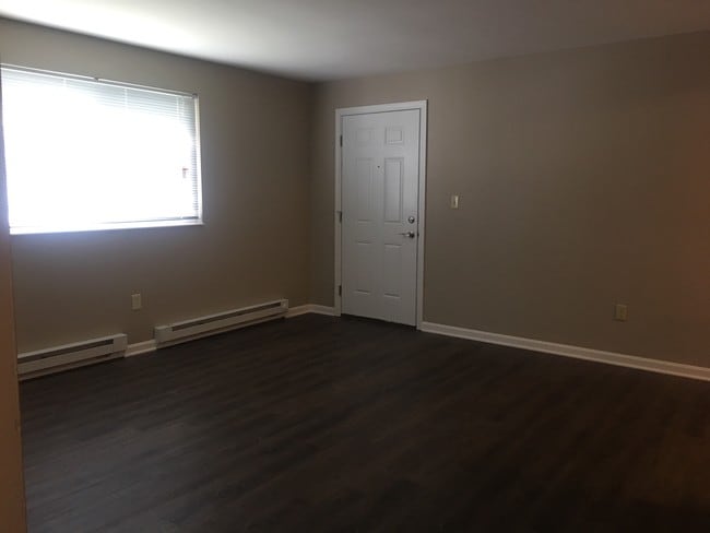 Photo - Andover Apartments