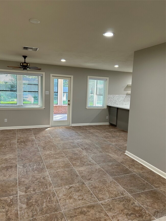 Photo - 10233 Moorberry Ln