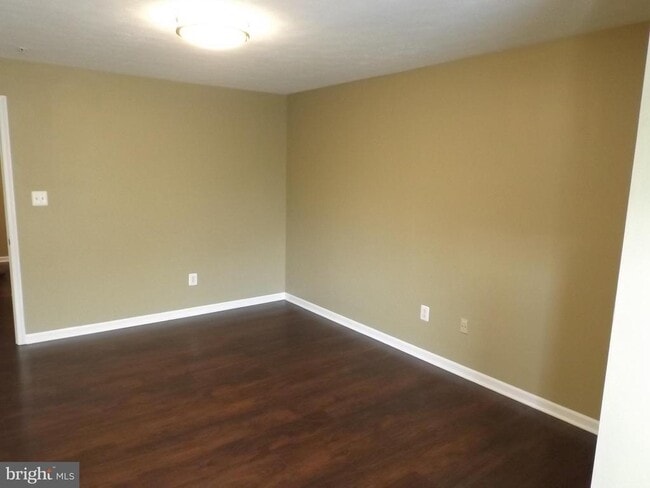 Photo - 8911 Town Center Cir Unit 4-208