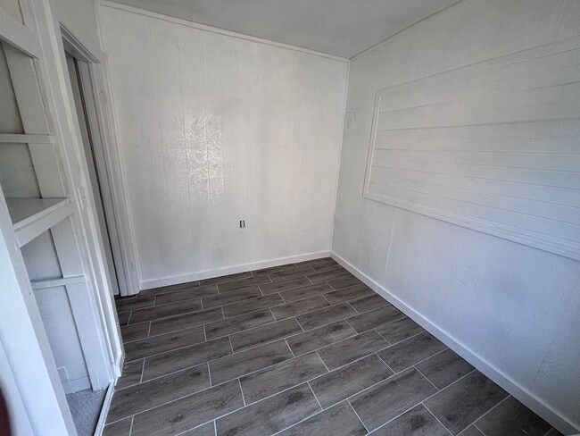 Photo - Coming Soon - Cute 2 bedroom, 1 bathroom h...