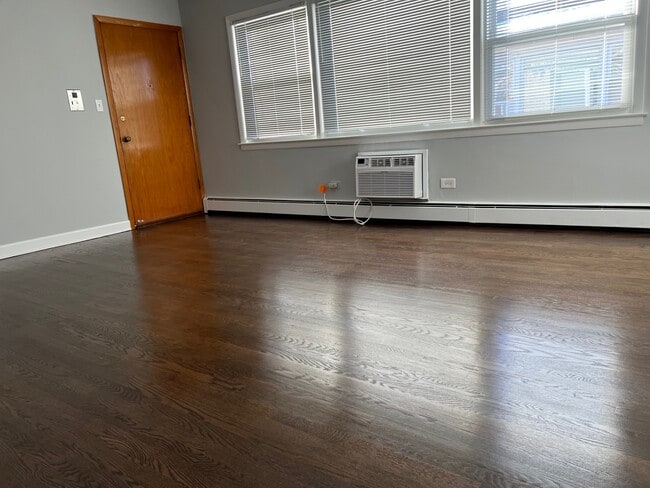 Unit 3N - Living Room