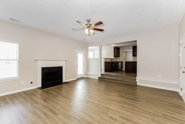 Photo - 2517 Mead Ct