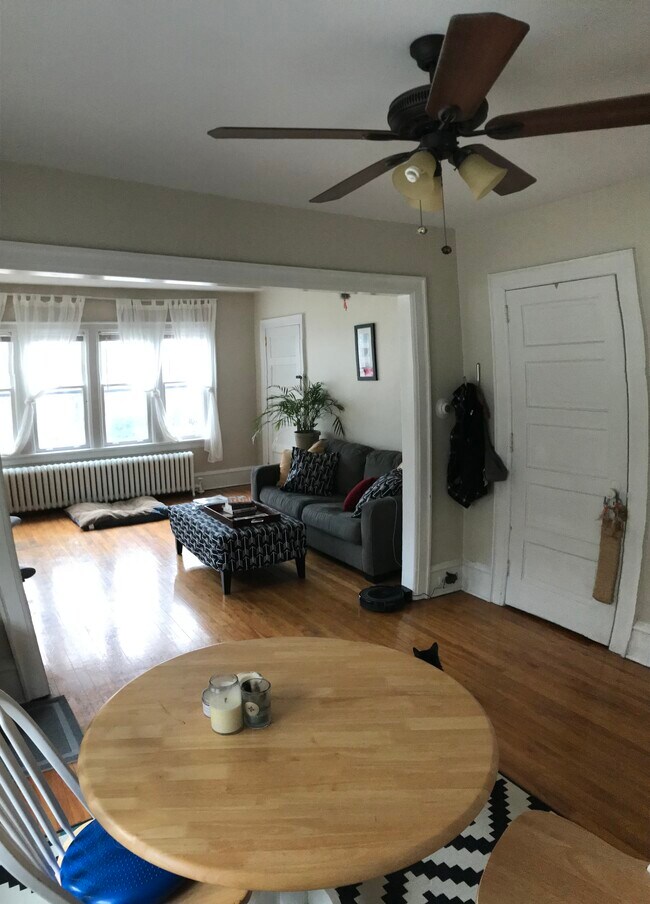 Photo - 3741 12th Ave S