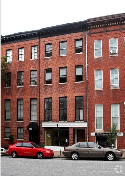 Photo - 808 N Calvert St Apartments