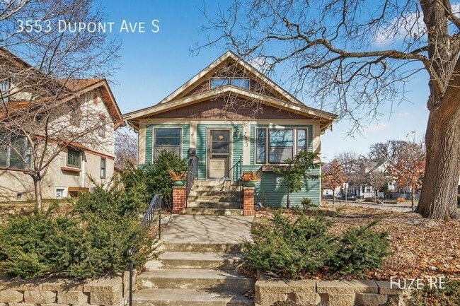 Photo - 3553 Dupont Ave S