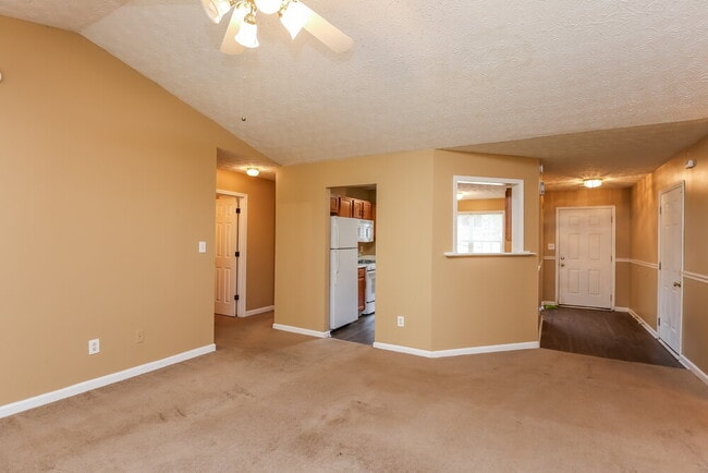 4620 Fox Forrest Dr