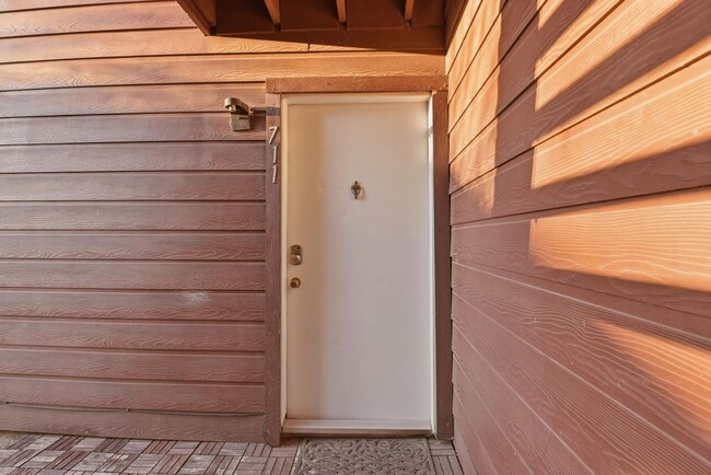 Photo - 12905 Woodforest Blvd Unidad 711