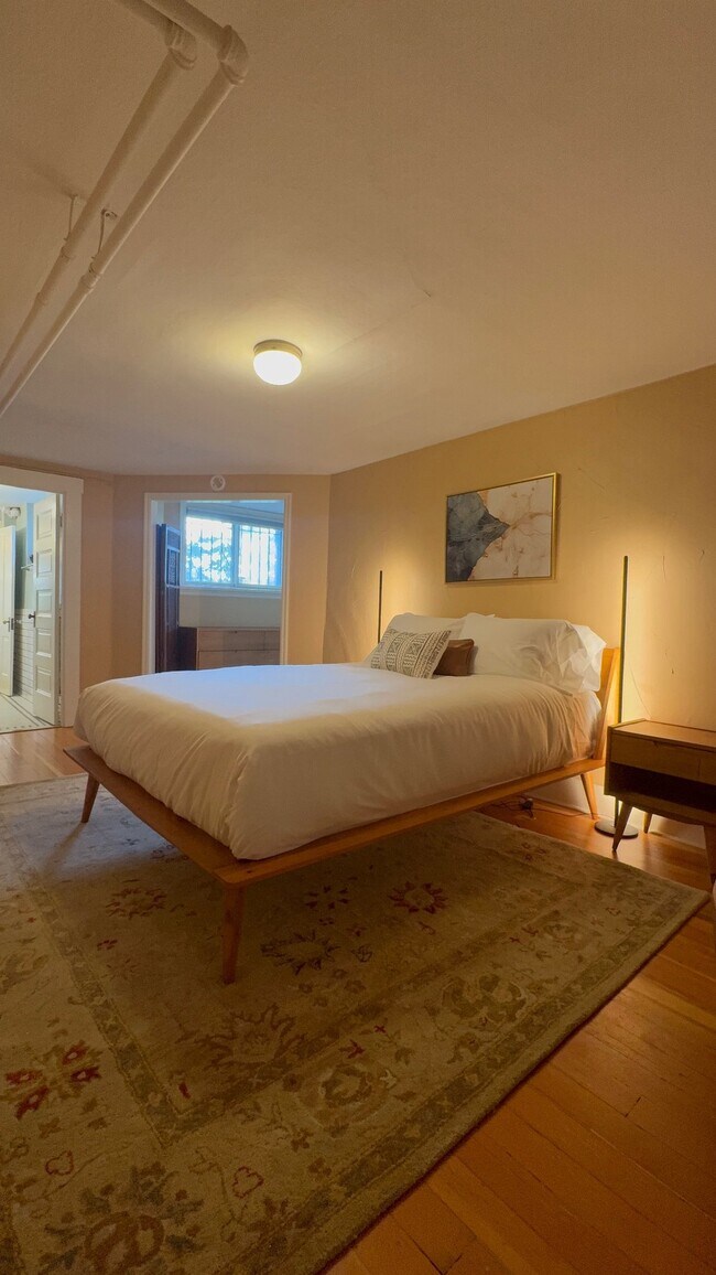 2340 W 1st Ave Unit G