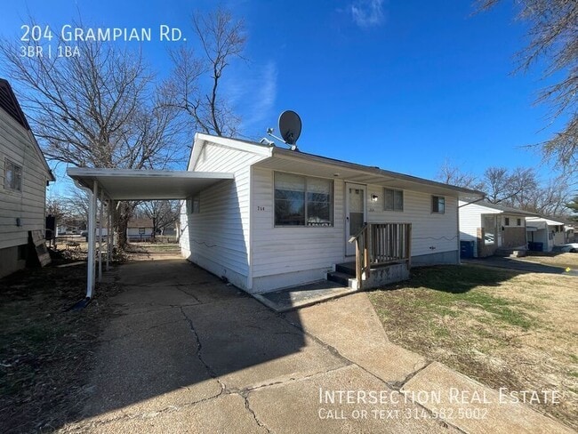 Photo - 204 Grampian Rd