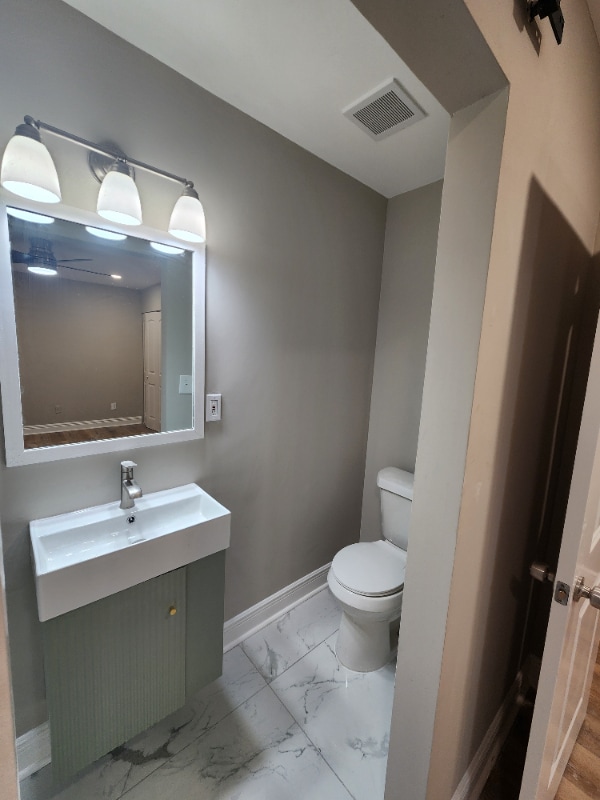 Photo - 0 W Lake Ave NW