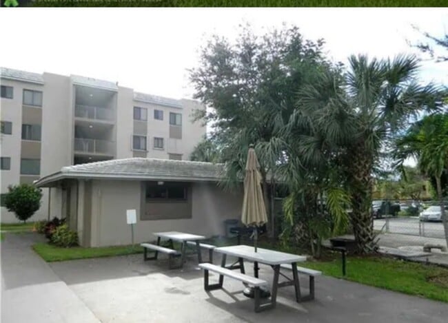 Photo - 3730 NW 88th Ave Unit 147