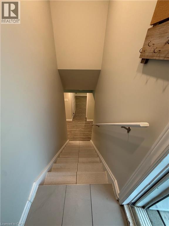 Photo - 281 Dixon St