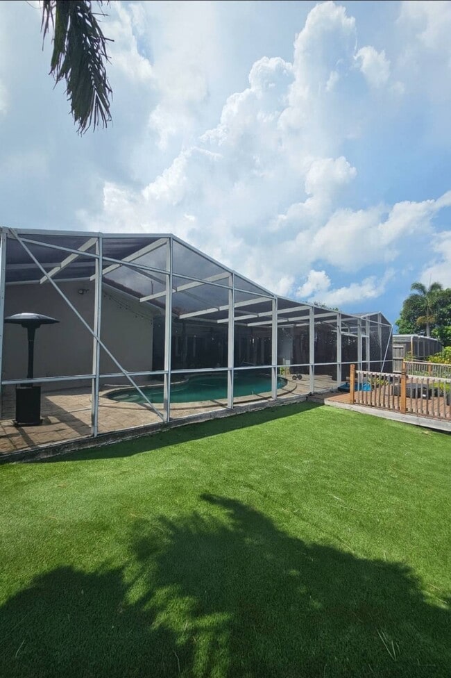 Photo - 2030 SW 23rd Ave