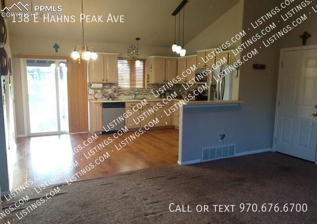 Photo - 138 E Hahns Peak Ave