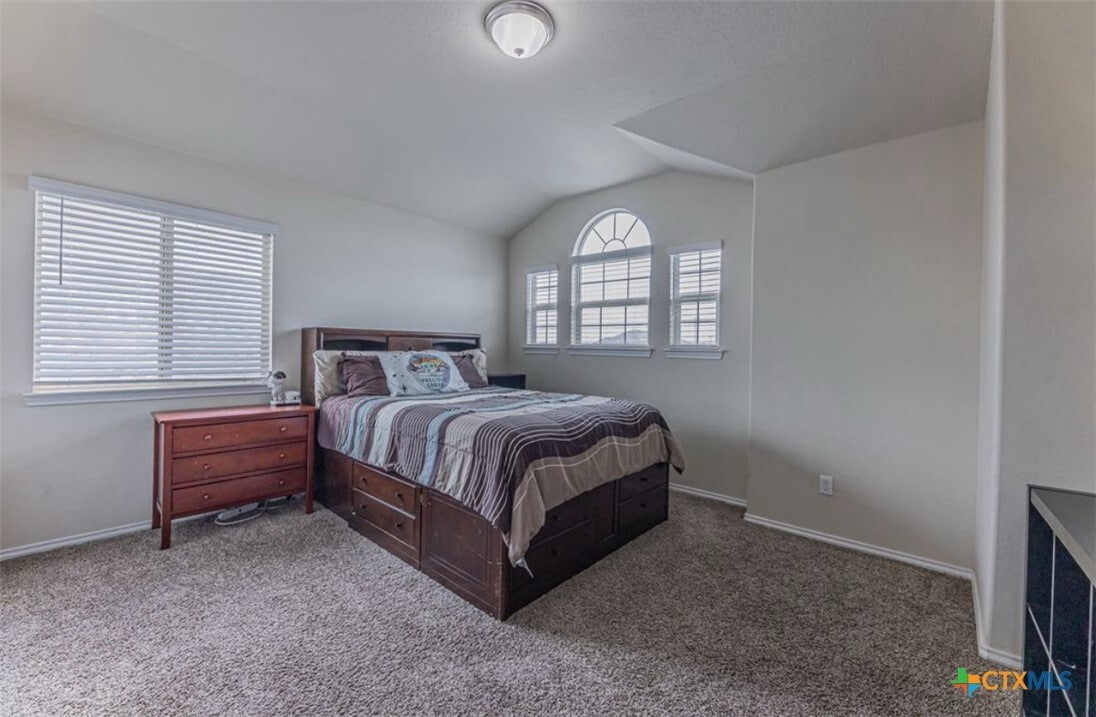 Photo - 267 Bainbridge Rd