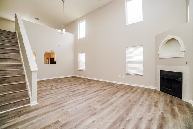 Photo - 4880 Grimm Dr