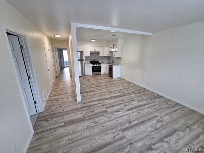 Photo - 255 Portage Rd