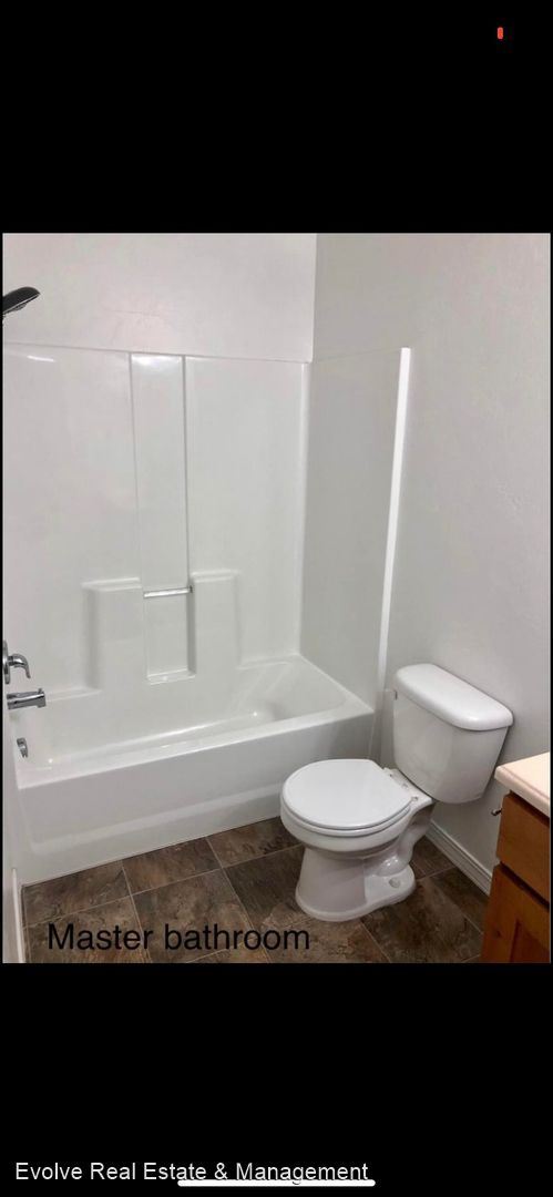 Photo - 3 br, 2.5 bath House - 585 N 2425 W