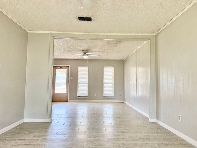 Photo - Rental
