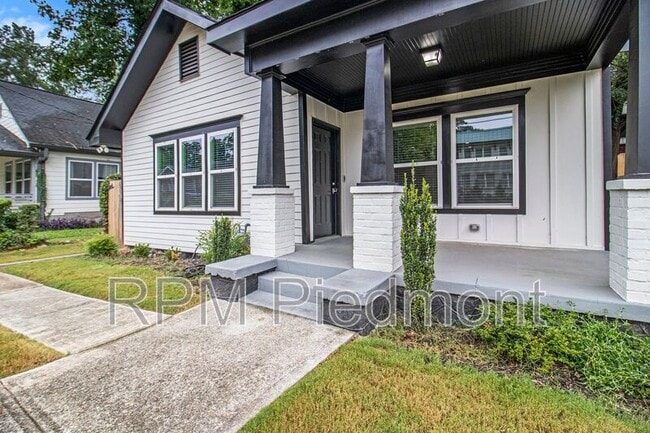 Building Photo - 751 Cascade Pl SW Rental