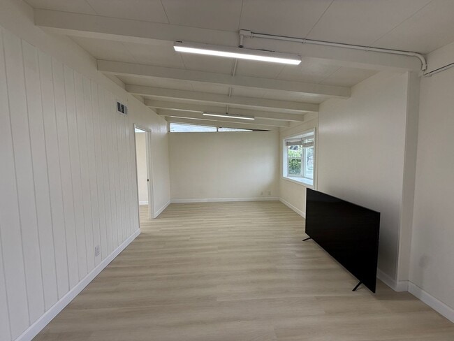 Photo - 2598 Dixon Dr