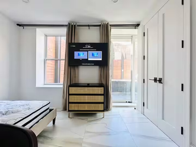 Photo - Furnished room/NOT APARTMENT Unit 1C