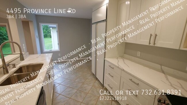 Photo - 4495 Province Line Rd