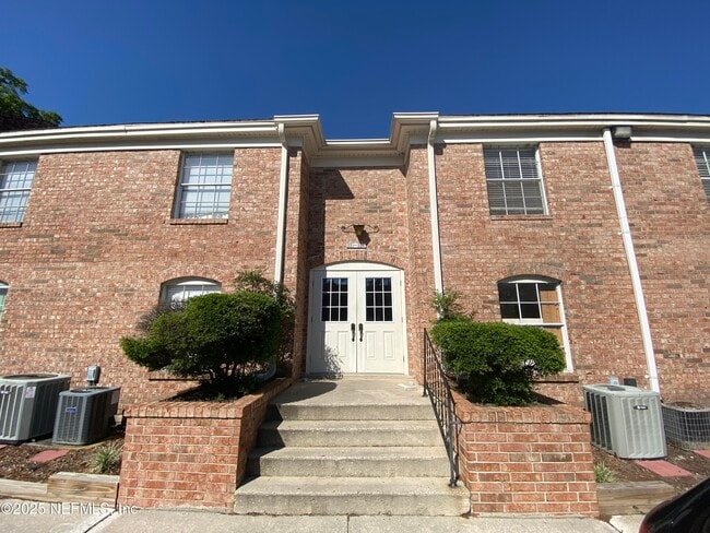 Building Photo - 5201 Atlantic Blvd Unit 224 Rental