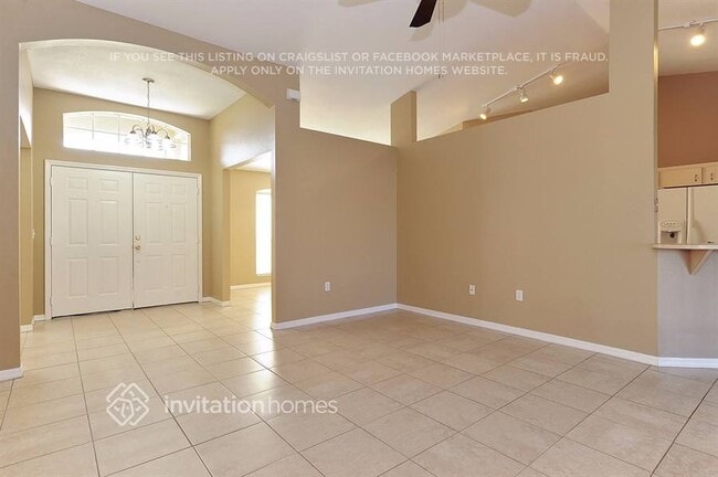 Photo - 6789 Cabernet Crossing