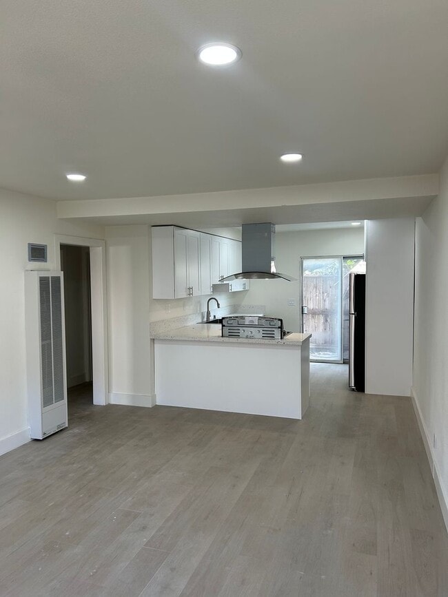 Photo - 524 Williamson Ave Unit 3