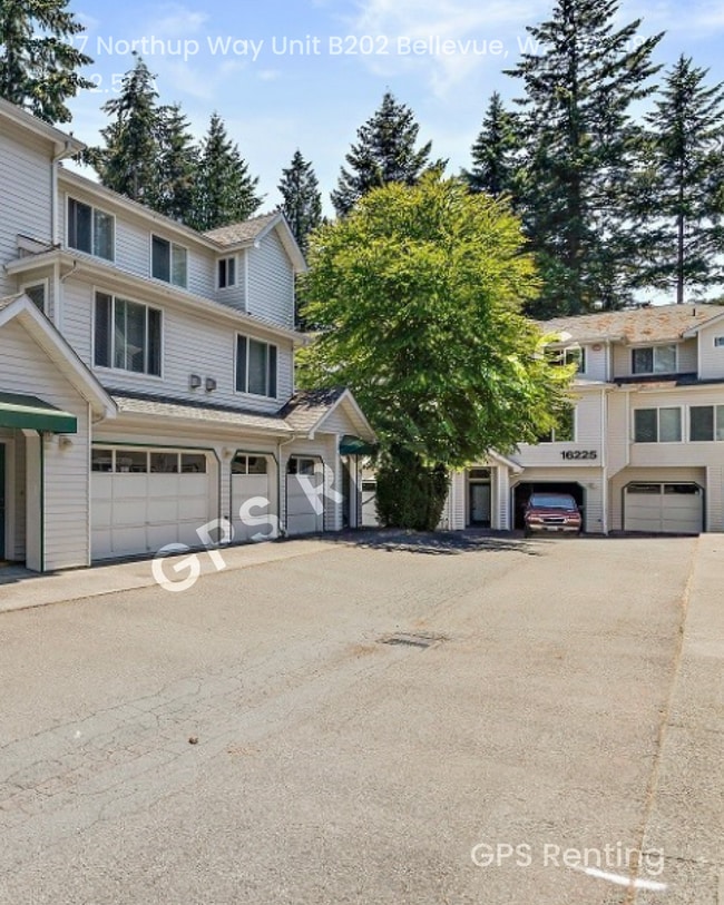 Building Photo - 16227 Northup Way Rental