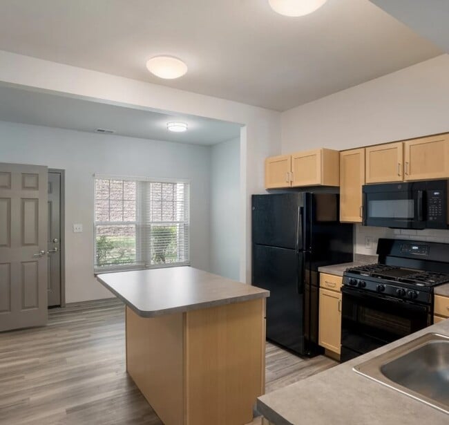 Photo - Villa del Sol Apartments
