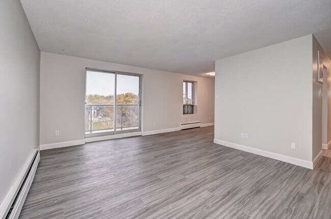 Photo - The White House Apartments