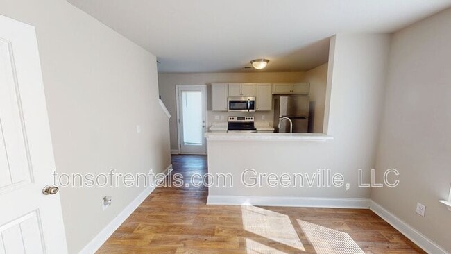 Photo - 203B Cromer Rd