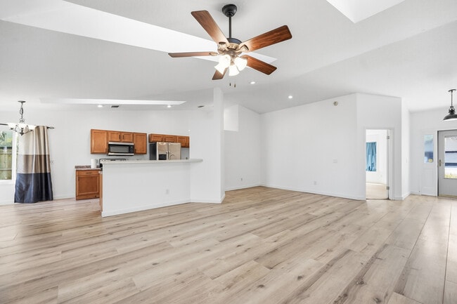 Photo - 11149 Losco Junction Dr S