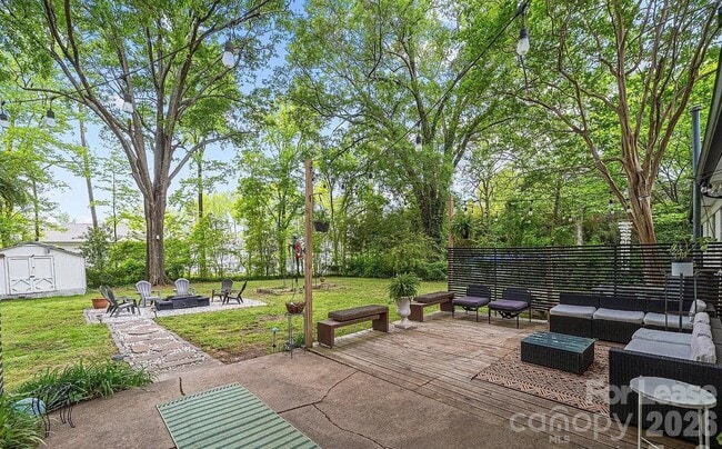Photo - 5212 Pine Dr