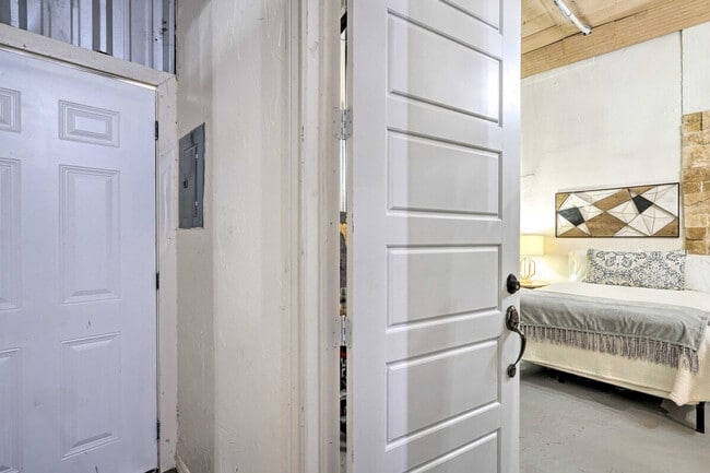 Photo - 3704 San Bernardo Ave Unit ID1385605P