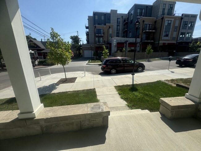 Photo - 212 S Grant St