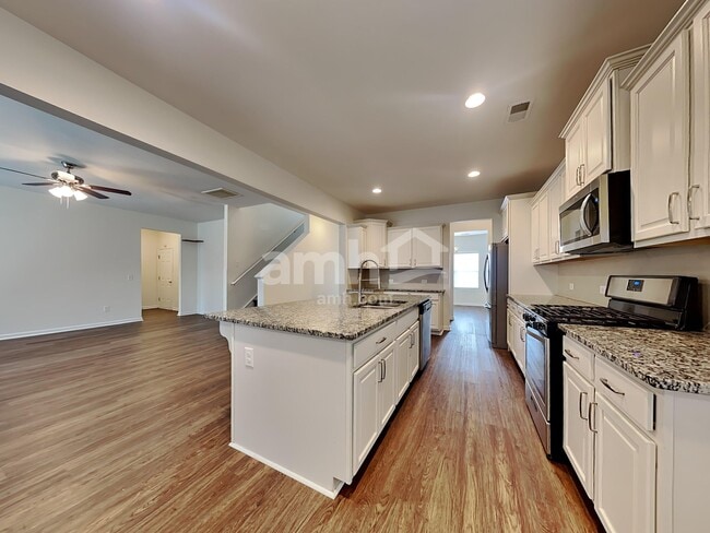 Photo - 355 Dunlin Dr