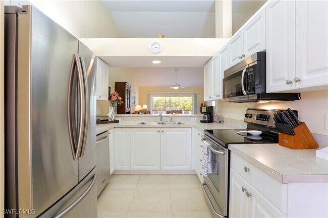 Photo - 337 Robin Hood Cir Unit 204