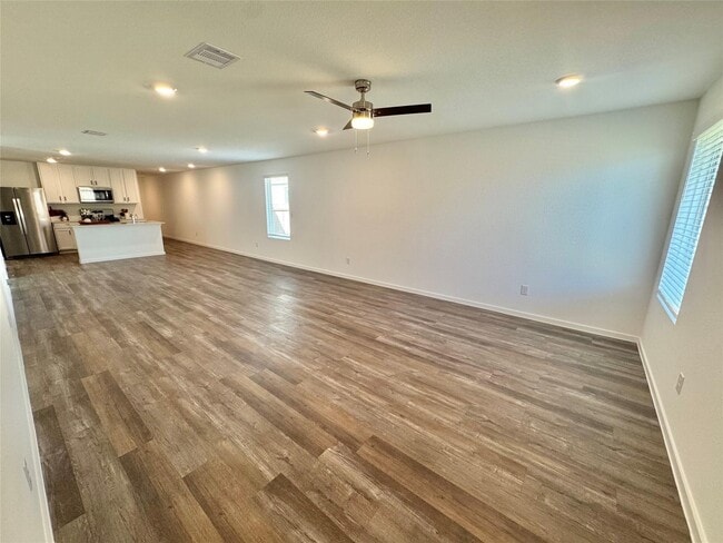 Photo - 40821 Hawthorne Glades St