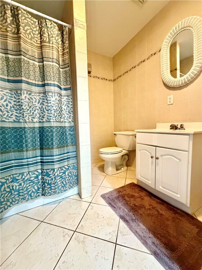 Photo - 42981 NY-28 Unit 4